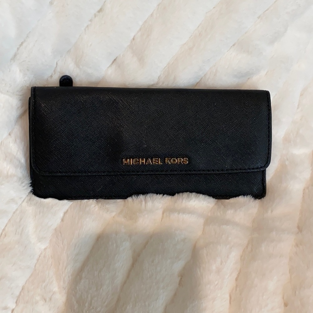 Michael Kors wallet